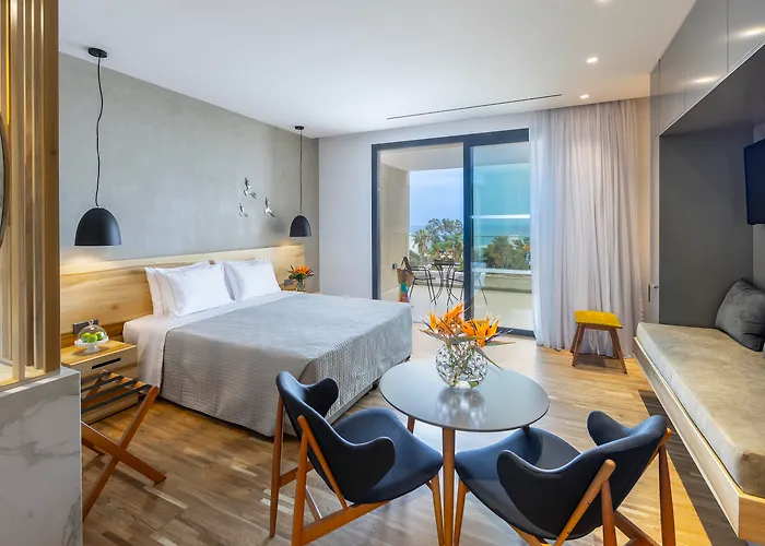 Anemi Hotel & Suites